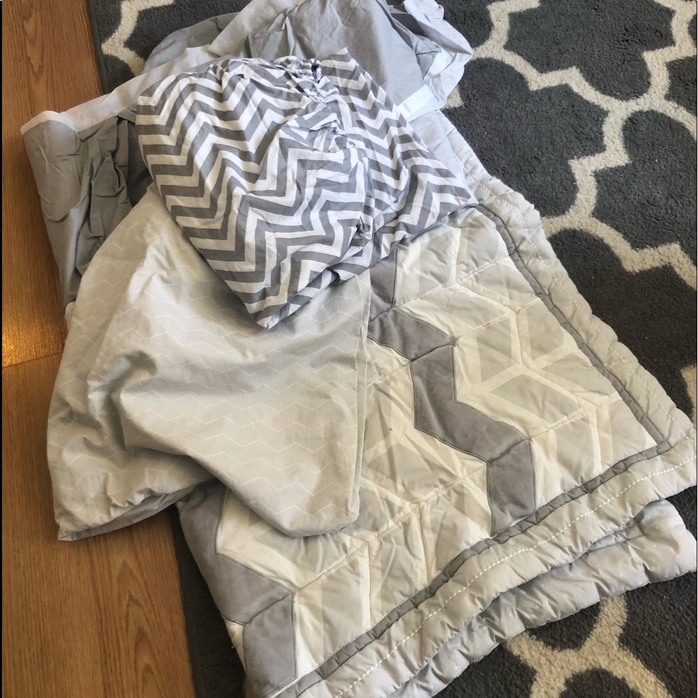 Crib bedding with mattress pad cover